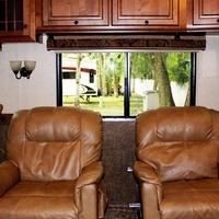 2013 Heartland Bighorn 3585RL, 14
