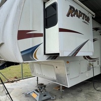 2010 Raptor 3912 toy hauler, 1