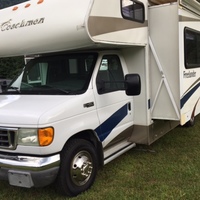 2004 Coachmen Freelander 2490SO, 1
