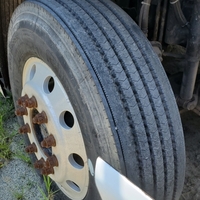 2001 Volvo VNL, 25