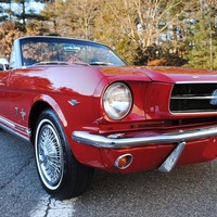 1966 Ford Mustang, 2