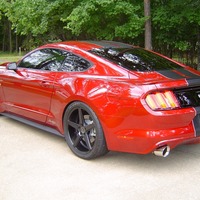 2016 Ford Mustang Coupe, 1