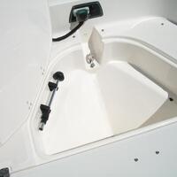 2014 Boston Whaler 210 Dauntless, 13