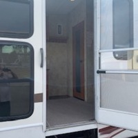 2011 Keystone Montana, 4