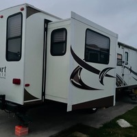 2013 KEYSTONE PASSPORT ULTRALITE, 1