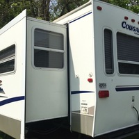 2005 Keystone Cougar, 1