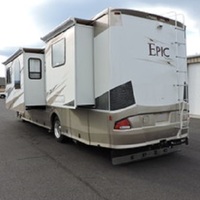 2006 Coachmen Epic 3480 DS, 2