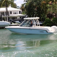 2016 Boston Whaler 230 Vantage, 4