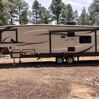 2017 Keystone Laredo Super - Lite 297SRE Excellent, 0
