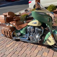 2017 Indian Motorcycle Roasmaster Classic, 1