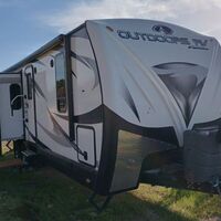 2017 Outdoors RV Mountain Series Blackstone 250 RKS, 0