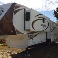 2013 Heartland Bighorn 3585RL, 8