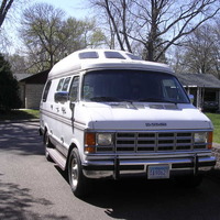 1992 Dodge Roadtrek 190 Popular Mag wheels, trailer hitch, 9