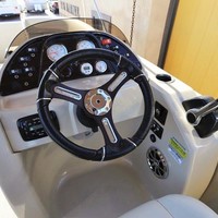2016 Smoker Craft Sunchaser Eclipse 25, 19
