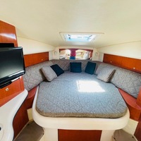 2003 Sea ray 320, 9
