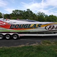 1999 Skater 32B, 1