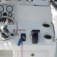 2012 Sea Hunt 210 Triton, 5
