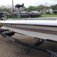2012 Legend Boats Alpha 211 Dcx, 18