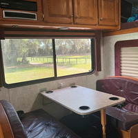 2002 Renegade Toterhome, 5
