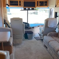 2002 Fleetwood Expedition 34M, 3