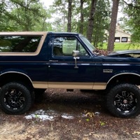 1988 Ford Bronco Eddie Bauer 4WD, 6
