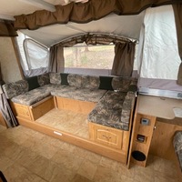 2008 Fleetwood Avalon, 18