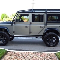 1993 Land Rover Defender, 2