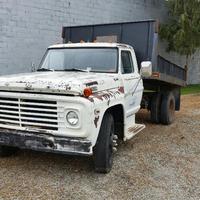 1970 Ford F500, 0