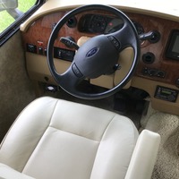 2014 WINNEBAGO ITASCA SUNSTAR 30T, 10