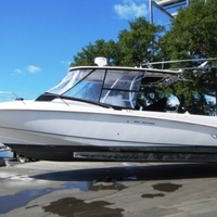 2006 Boston Whaler 320 Outrage Cuddy Cabin, 1