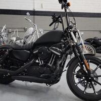 2022 Harley-Davidson Sportster Iron 883, 1