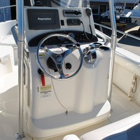 2008 Boston Whaler 210 Outrage, 14