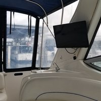2008 Bayliner 300 SB, 1