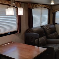 2017 Keystone Laredo Super - Lite 297SRE Excellent, 2