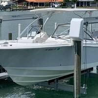 2011 EdgeWater 245 CX, 1