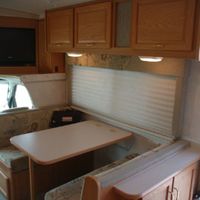 2004 Itasca Spirit 32G, 7