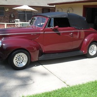 1940 Ford Deluxe Convertible, 8