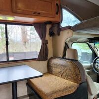 2012 Thor Majestic 19G, 6