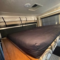2010 Raptor 3912 toy hauler, 8