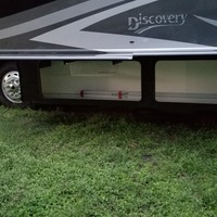 2008 Fleetwood Discovery 40X, 5