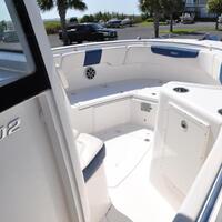 2017 Robalo R302, 18