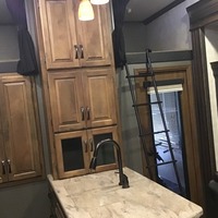 2014 KEYSTONE RAPTOR KING SUITE 332, 9