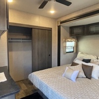 2023 HYLINE 42IKWB GREY, 3