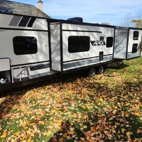 2021 Coachmen Apex 300 BHS, 0