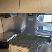 2013 Airstream Flying Cloud 28, 3