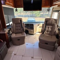 2011 Tiffin Zephyr 45QBZ, 18