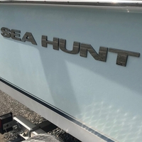 2014 Sea Hunt Triton 210, 10