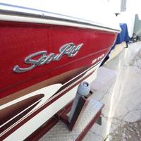 1997 Sea Ray 21, 2