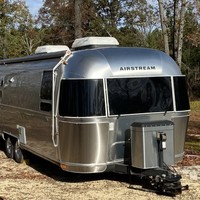 2013 Airstream Flying Cloud 28, 1