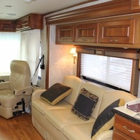 2005 Holiday Rambler Endeavor 40PDQ, 18